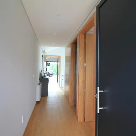 Casa Branquinhas - Ferias No Minho Com Piscina! بيت للعطل *