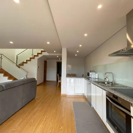 Casa Branquinhas - No Minho Com Piscina! *