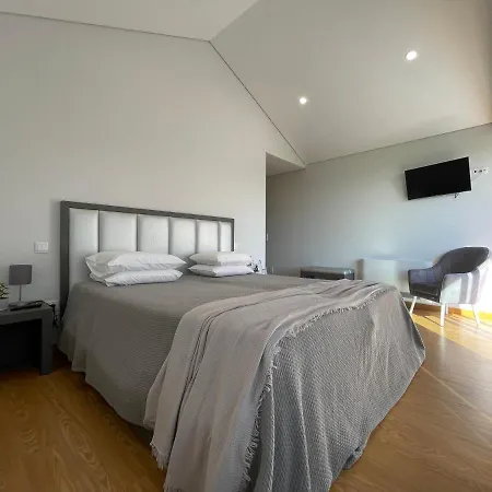 Casa Branquinhas - Ferias No Minho Com Piscina! Nyaraló