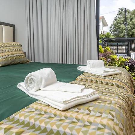 Casa Branquinhas - No Minho Com Piscina! *